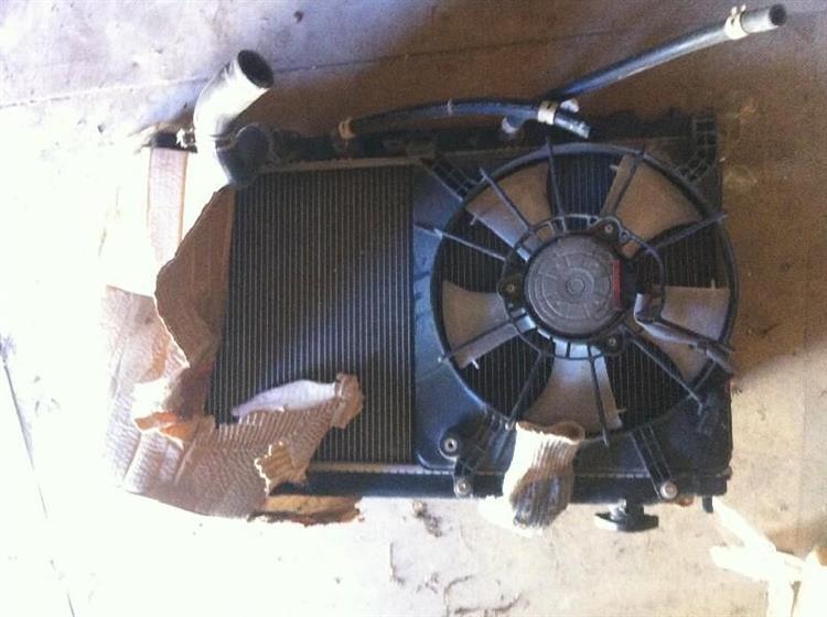Радиатор основной Хонда Фит в Арзамасе 1288