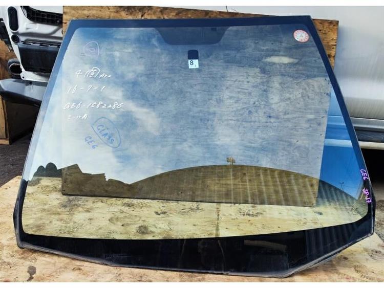 Лобовое стекло Хонда Фит в Арзамасе 255791