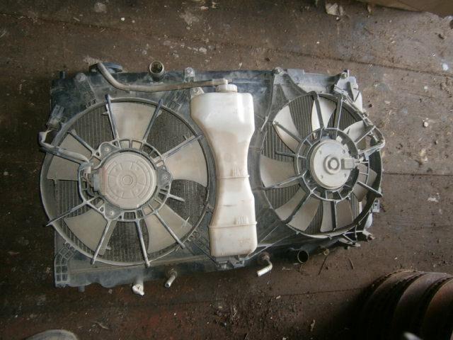 Диффузор радиатора Хонда Джаз в Арзамасе 5562