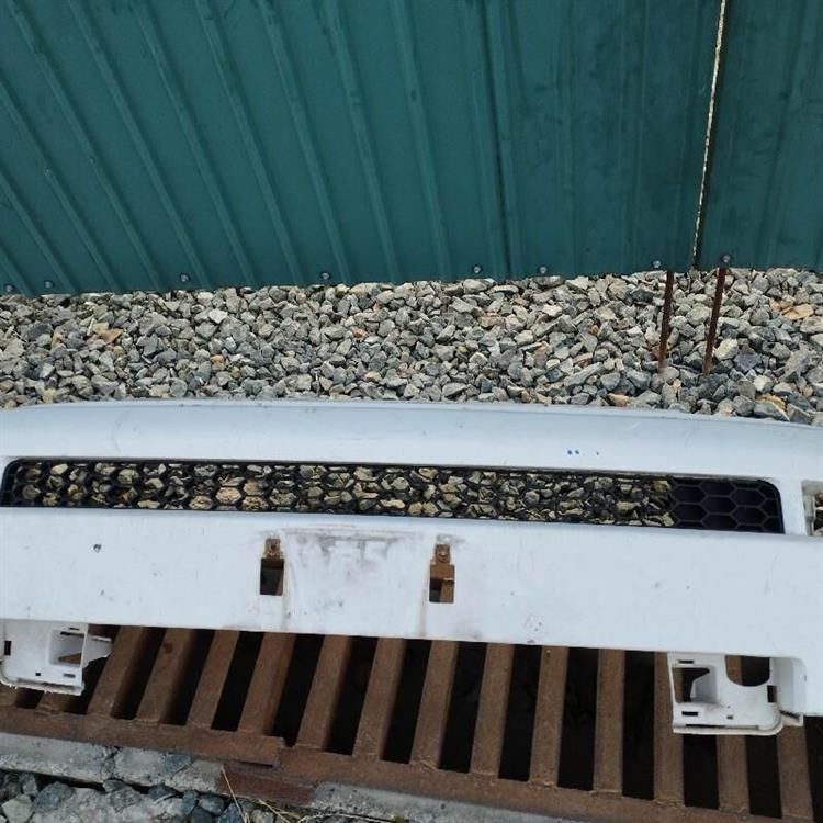 Решетка радиатора Тойота ББ в Арзамасе 87564